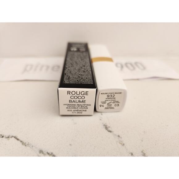 NIB Chanel ROUGE COCO BAUME Hydrating Beautifying Tinted Lip Balm #912 Dreamy Wh - Picture 6 of 7